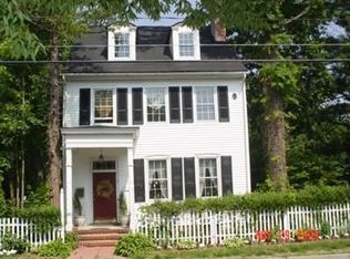 7 Filbert St, Medford, NJ 08055