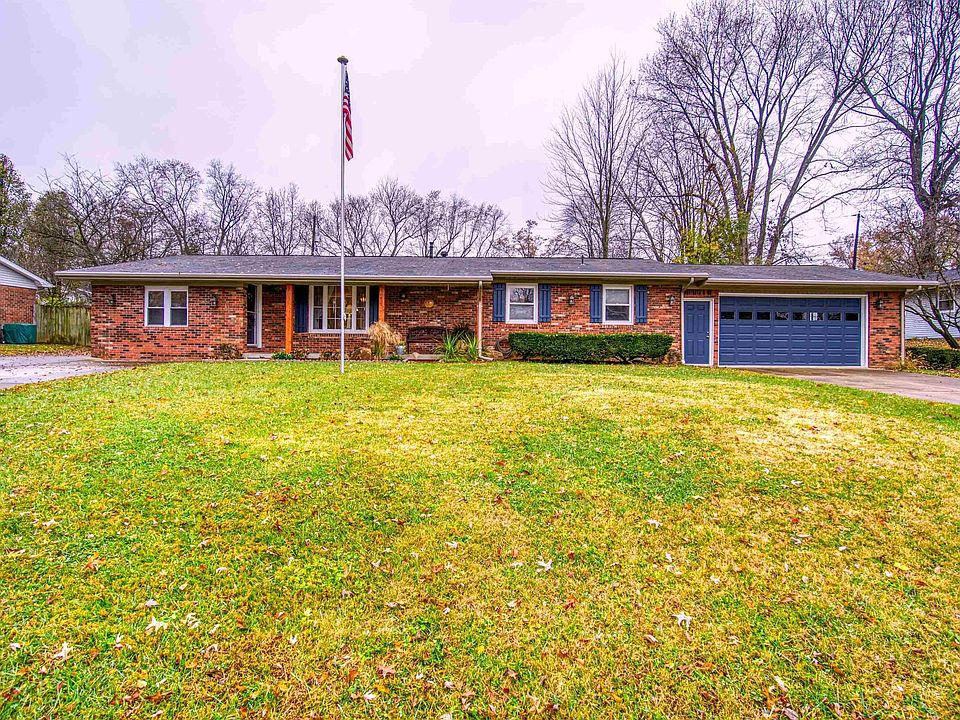 1st image of 4733 Briarwood Dr