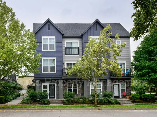 10651 NE Red Wing Way #102, Hillsboro, OR 97006