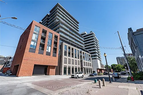 1 Jarvis St Photo 1