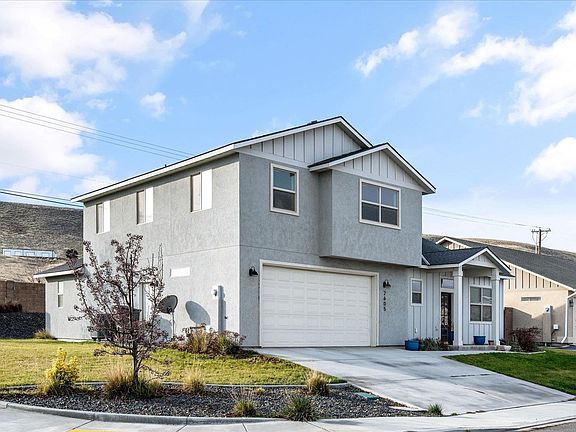 3rd image of 2605 W 44th Pl