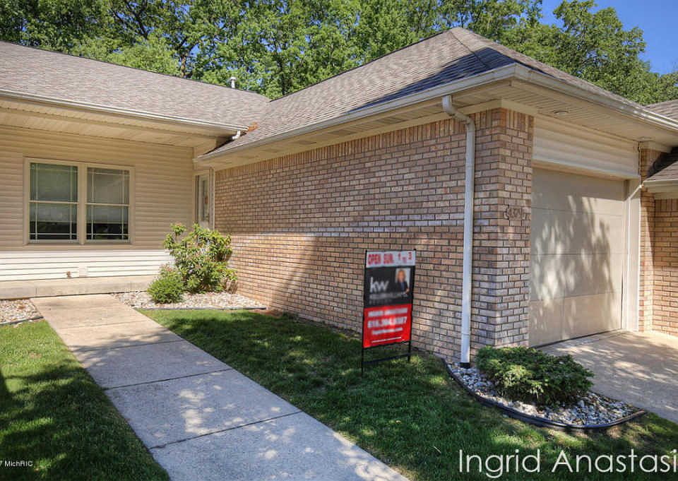 1st image of 4379 Idlewood Dr SW