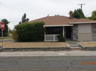 4817 Lippitt Ln, Sacramento, CA 95820