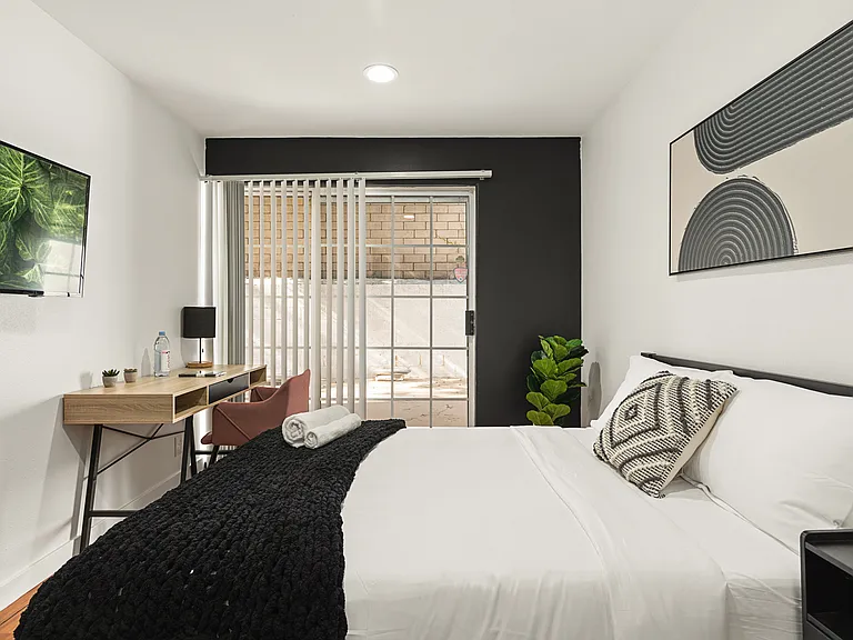 10777 Ashton — Photo 101