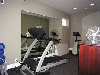 3rd image of 520 SE Columbia River Dr APT 215