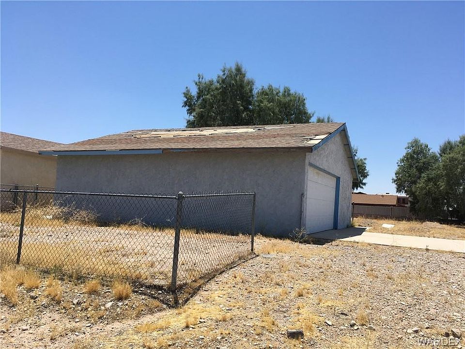 2nd image of 756 Glen Dr