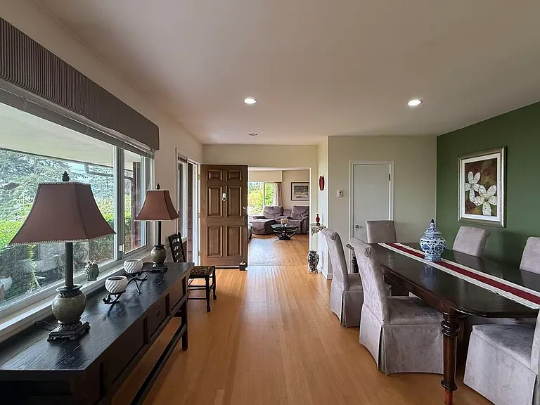 3863 Marine Dr — Photo 6