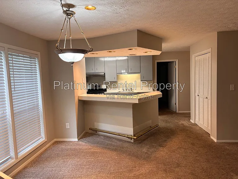 402 Wynnes Ridge Cir SE — Photo 5