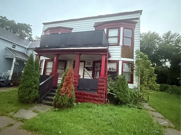 806 E 100th St, Cleveland, OH 44108
