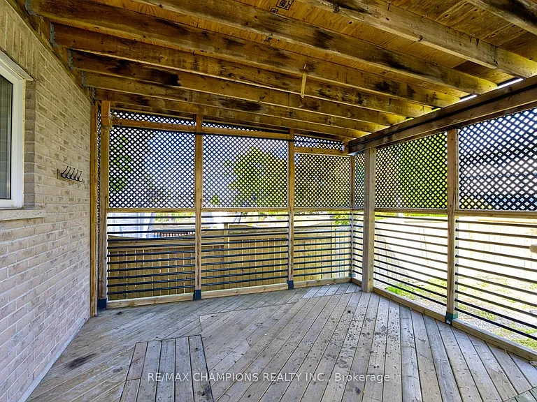 20 Bell St — Photo 38