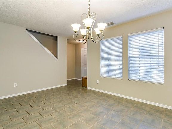 5th image of 9004 Glen Falls Ln