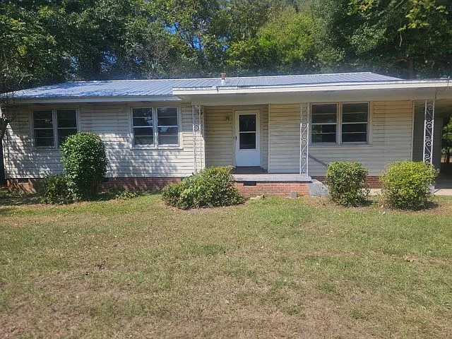 408 Idlewild Rd