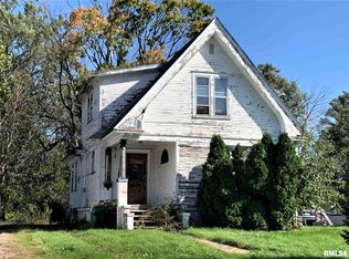 261 N Arthur Ave, Galesburg, IL 61401