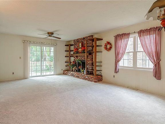 5th image of 6412 Mills Creek Ln
