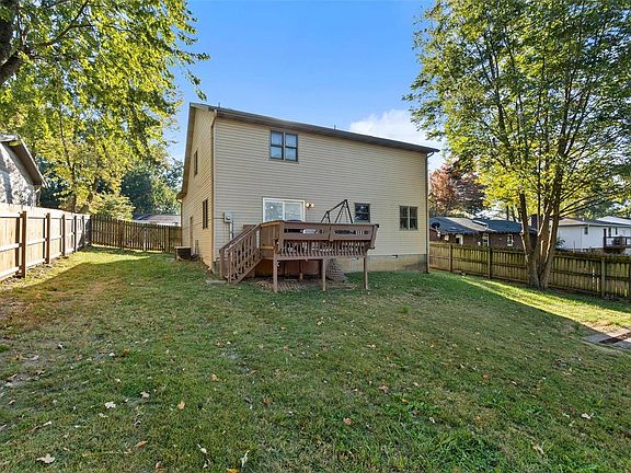 4th image of 207 Oaklane Dr