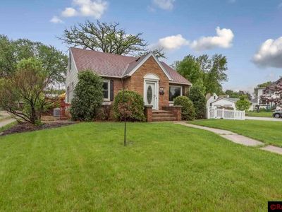 1207 S Cedar Ave, Owatonna, MN, 55060