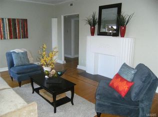 703 Westwood Dr APT 1A, Clayton, MO 63105