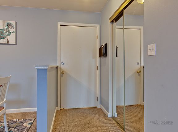 5th image of 57 Washington Blvd APT 204