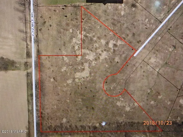 7528 Countryside Ln, East Leroy, MI 49051