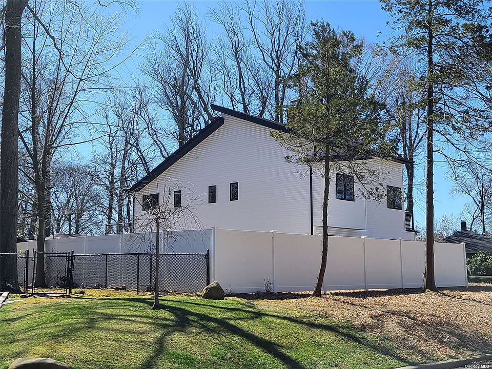 60 Buckeye Rd, Glen Cove, NY 11542 MLS 3470442 Zillow