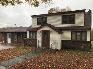 1225 W Pleasant St, Corry, PA 16407