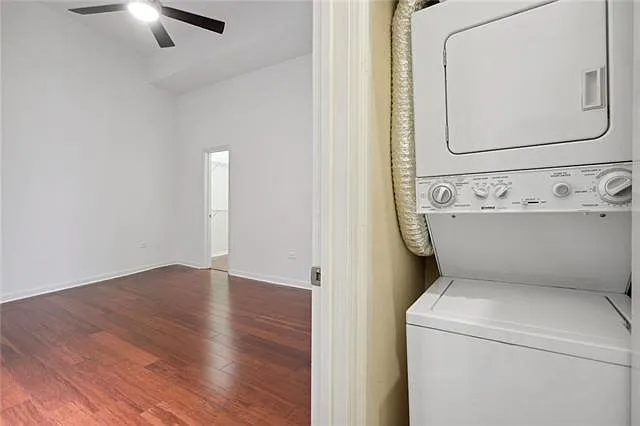 330 Julia St #324 — Photo 5