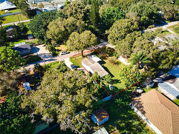 4th image of 4019 Iola Dr