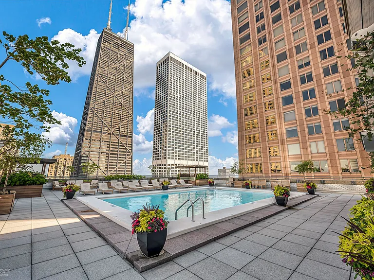 777 N Michigan Ave #2500 — Photo 13