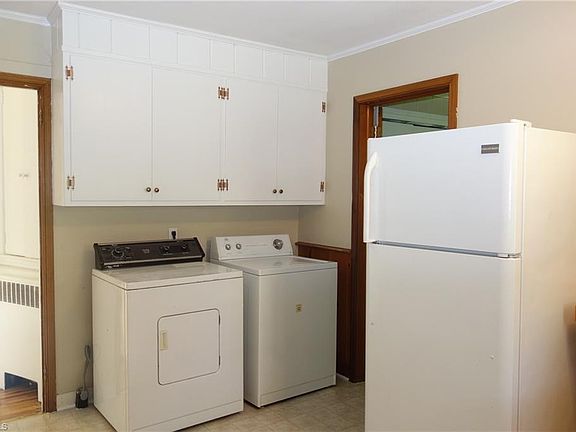 4th image of 407 Mimosa Dr