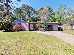 4156 Eve Dr E, Jacksonville, FL 32246