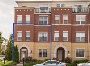 19392 Diamond Lake Dr, Leesburg, VA 20176