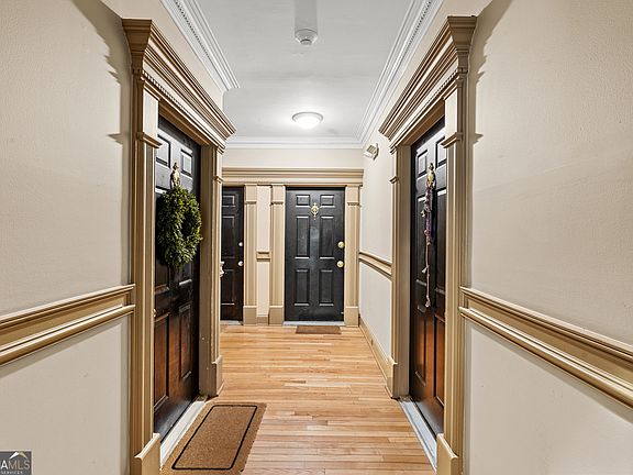 4th image of 2840 Peachtree Rd NE APT 311