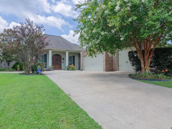 17892 Villa Lake Ave, Greenwell Springs, LA 70739