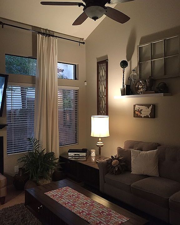 Cozy Main Living Room
