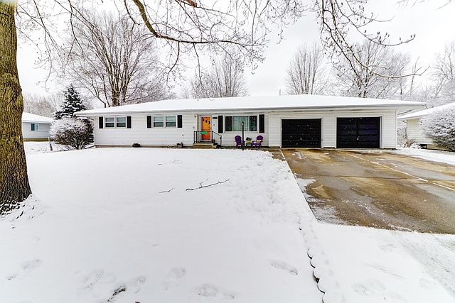 1st image of 2613 W John St