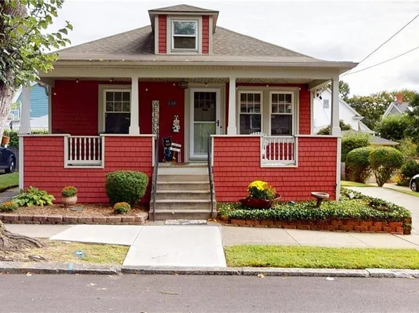 159 Jastram St, Providence, RI 02908