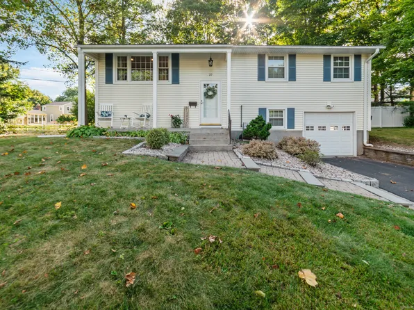 27 Old Farm Drive, Newington, CT 06111