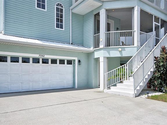 3rd image of 7352 Gulf Way