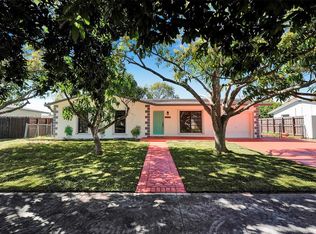 15420 SW 103rd Pl, Miami, FL 33157