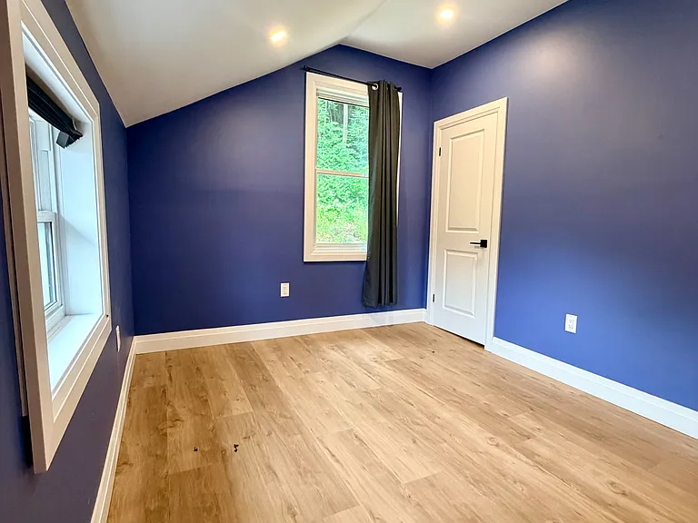 218 2nd Ave E — Photo 12
