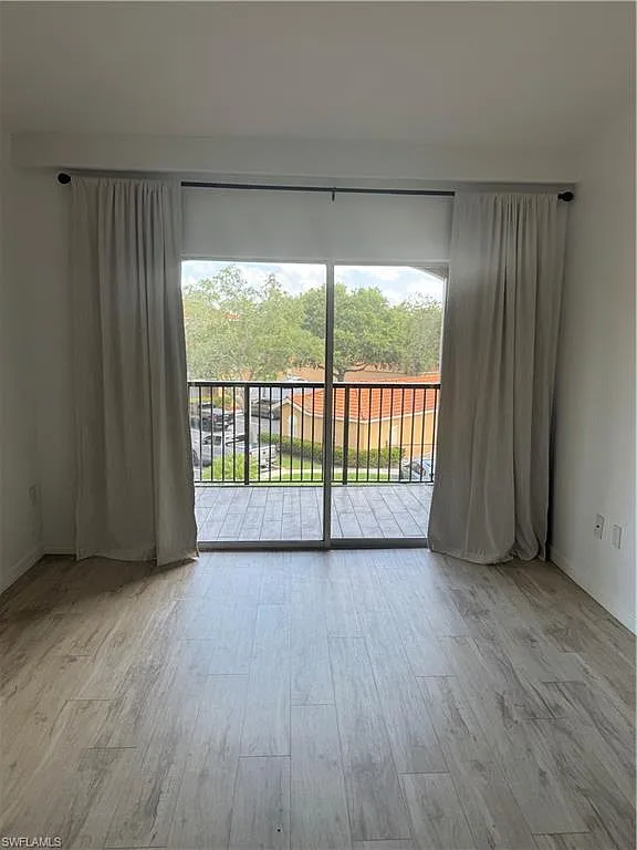 1 bed, 1.0 bath, 645 sqft, $1,600 — Photo 4