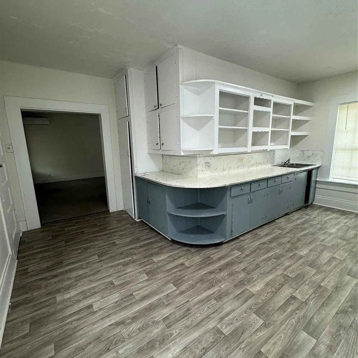 2 bed, 1.0 bath, 1176 sqft, $1,150 — Photo 4