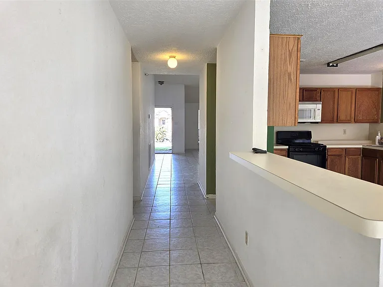 17006 Dusty Mill Dr E — Photo 18