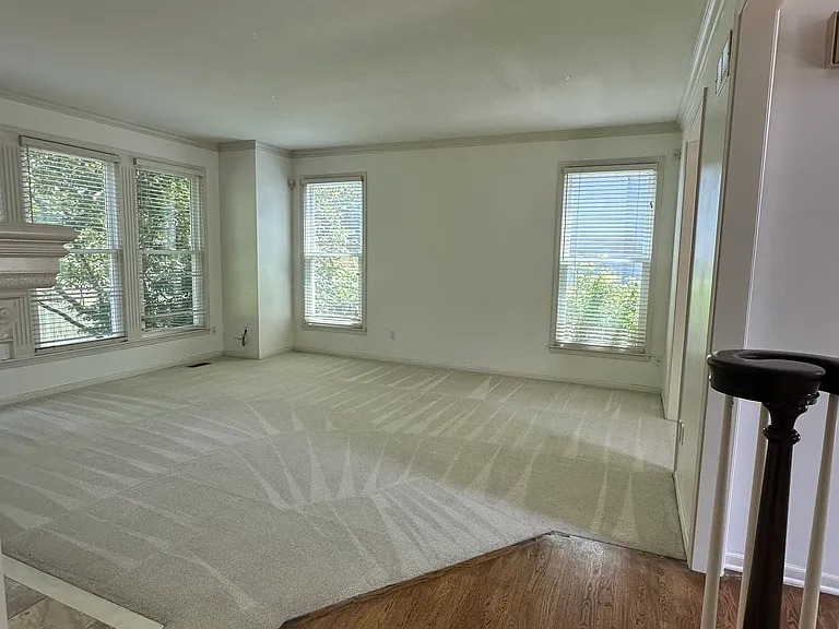 14003 Goodman St — Photo 17