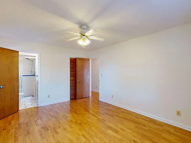 4015 Freedom Way — Photo 44