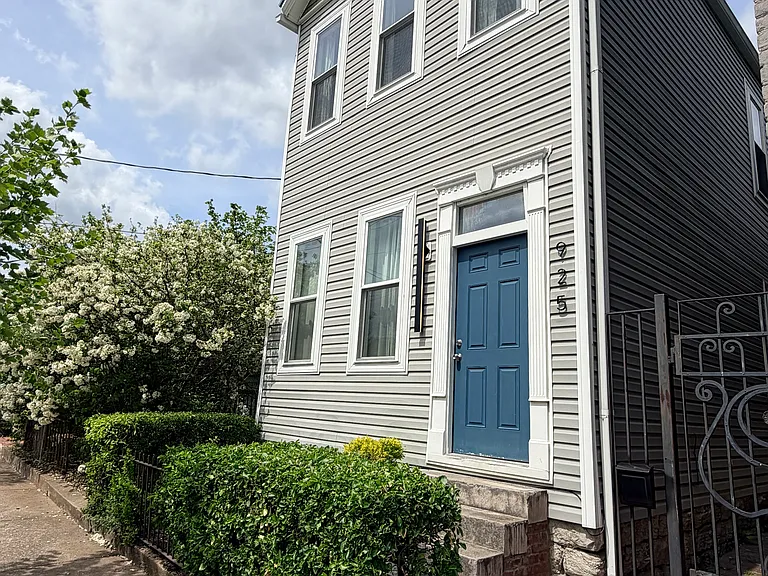 925 E Madison St #A — Photo 6
