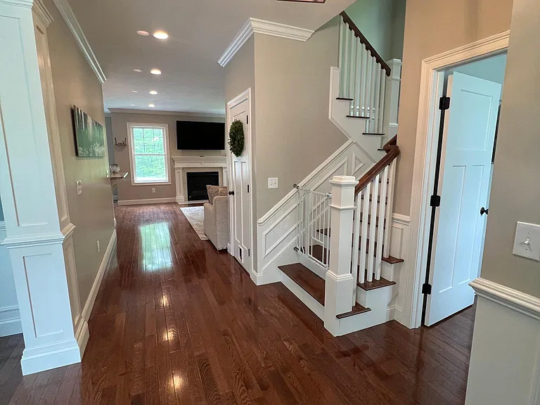 38 Tanglewood Dr — Photo 2