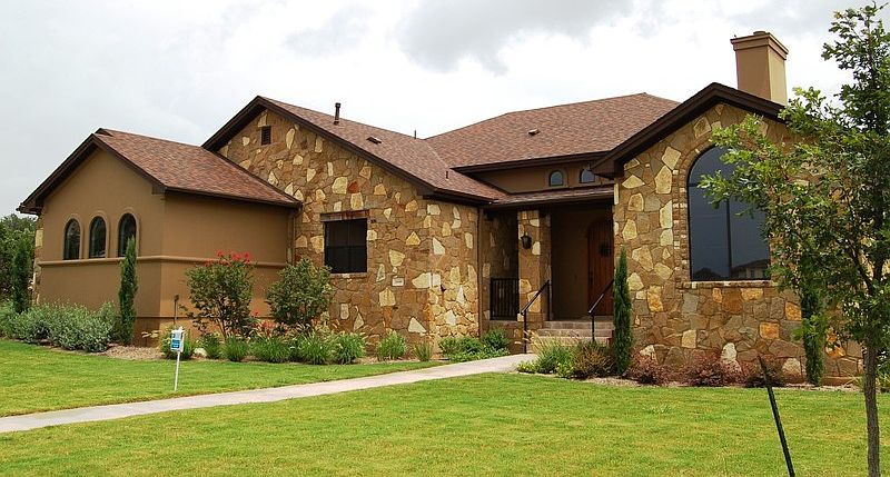 2nd image of 15086 Joseph Dr