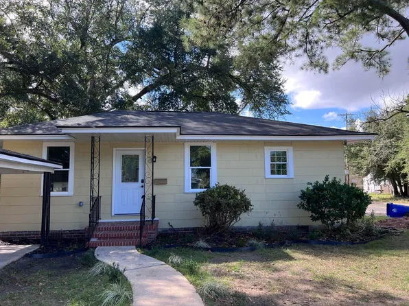 2636 S Allen Dr, North Charleston, SC 29405