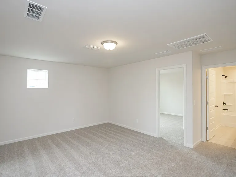 5401 Zinnia Ln E — Photo 11